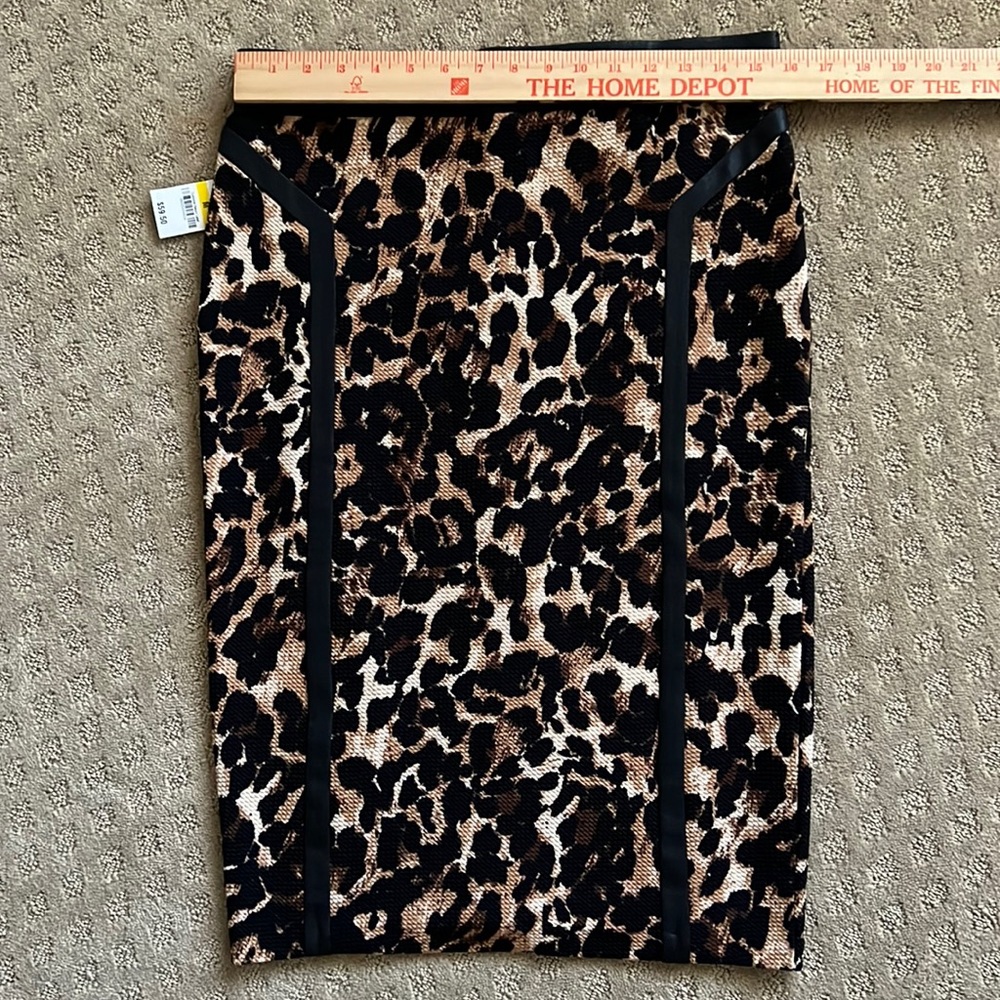 NWT Thalia Sodi Leopard Skirt - Picture 3 of 7